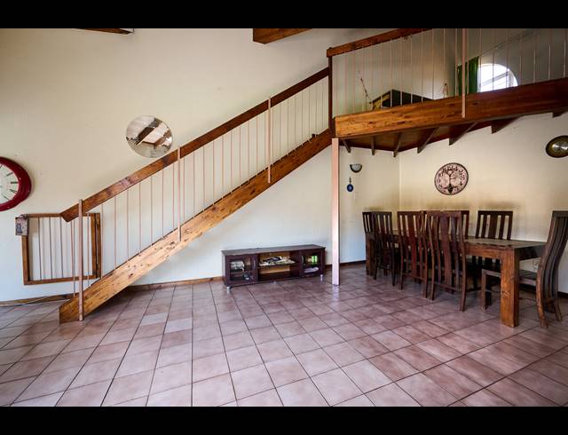 5 BEDROOM HOUSE FOR SALE IN ZWARTKOP